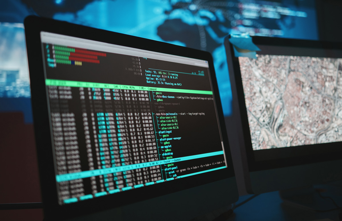 analyse_cybersecurite_ecran_serveur